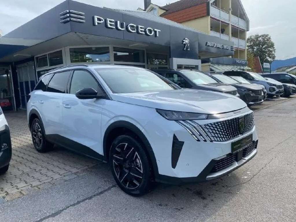 Peugeot 5008 2025 Benzine