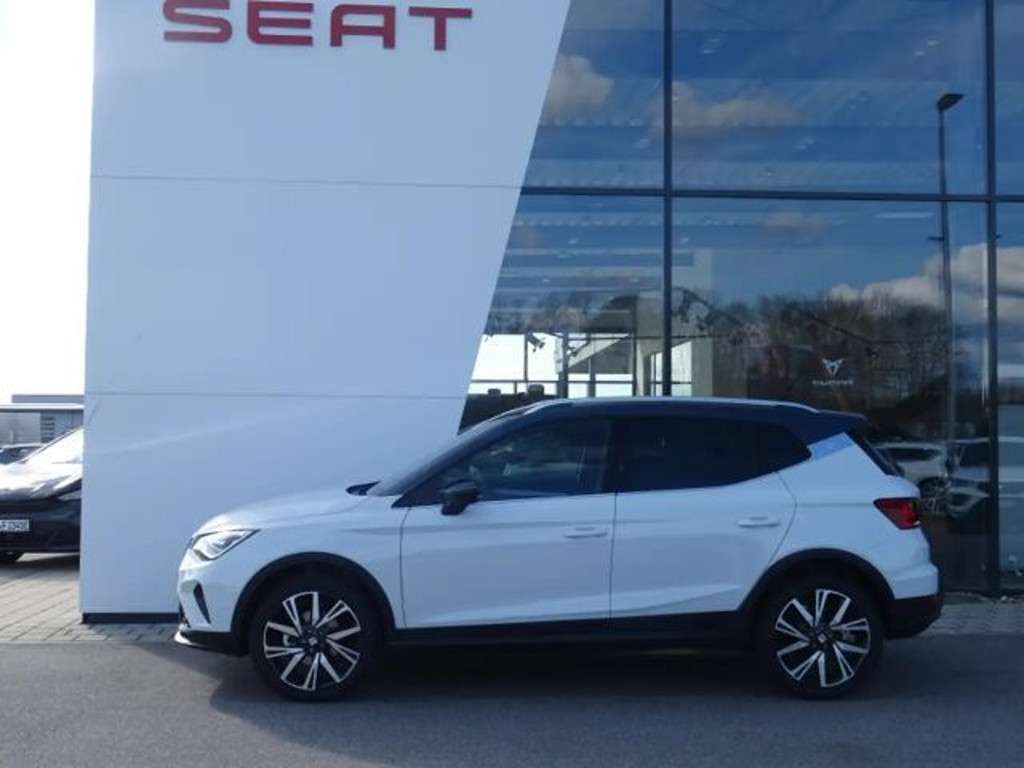 Seat Arona 2024 Benzine