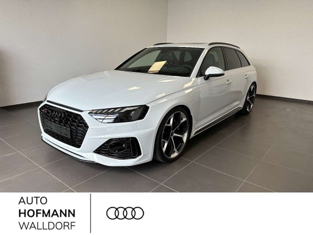 Audi RS4 2025 Benzine