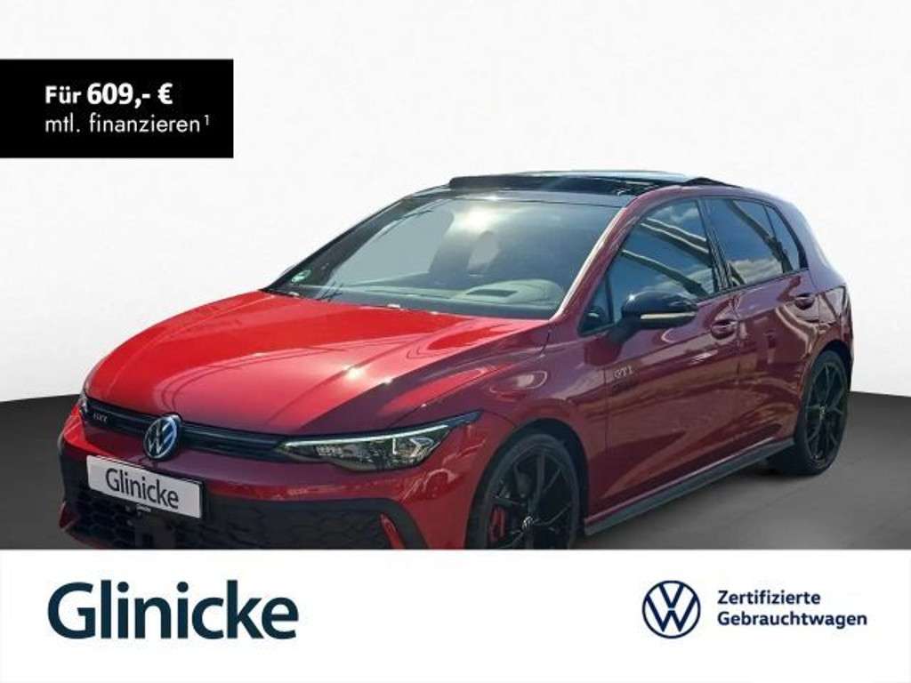 Volkswagen Golf 2025 Benzine