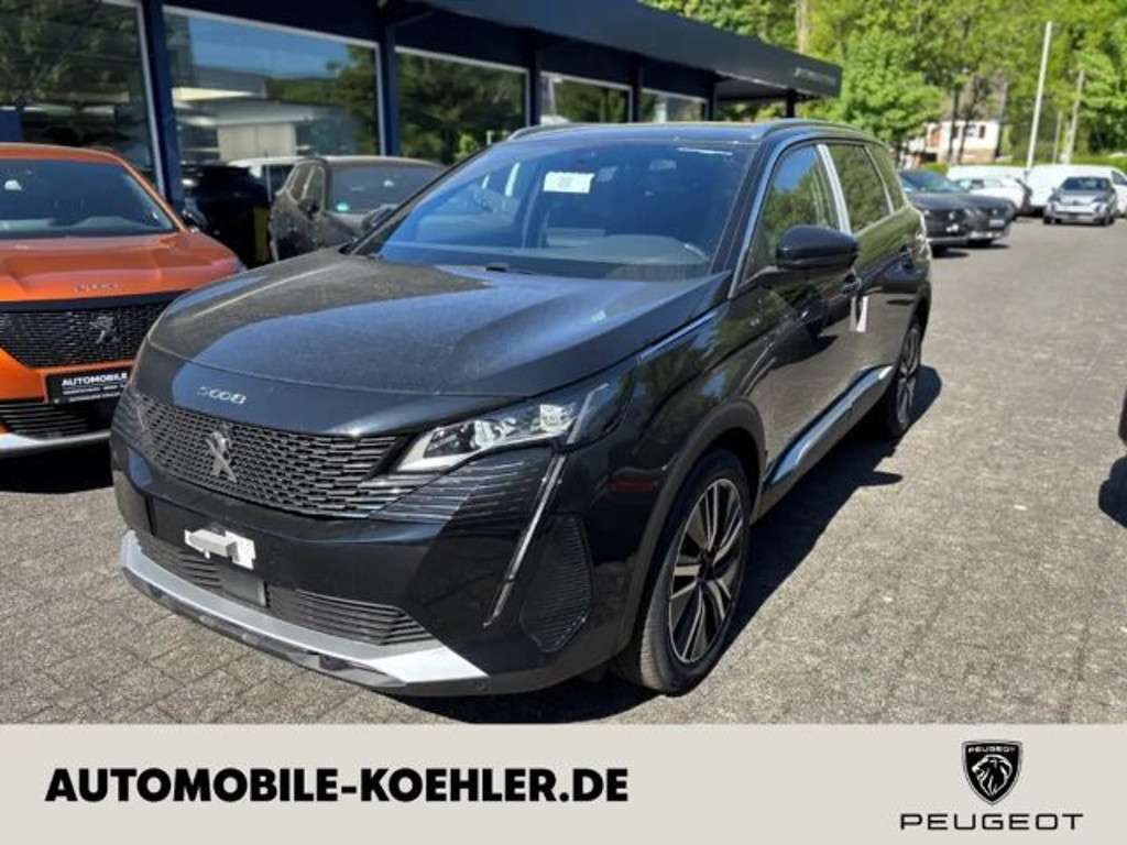 Peugeot 5008 2025 Benzine