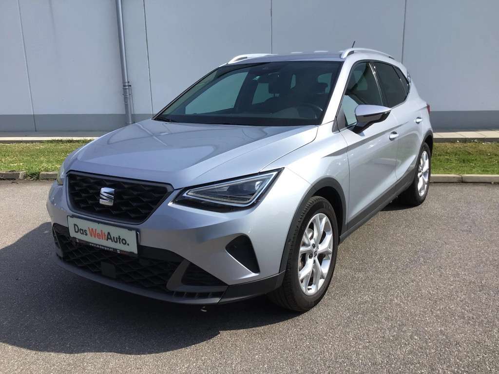 Seat Arona 2023 Benzine