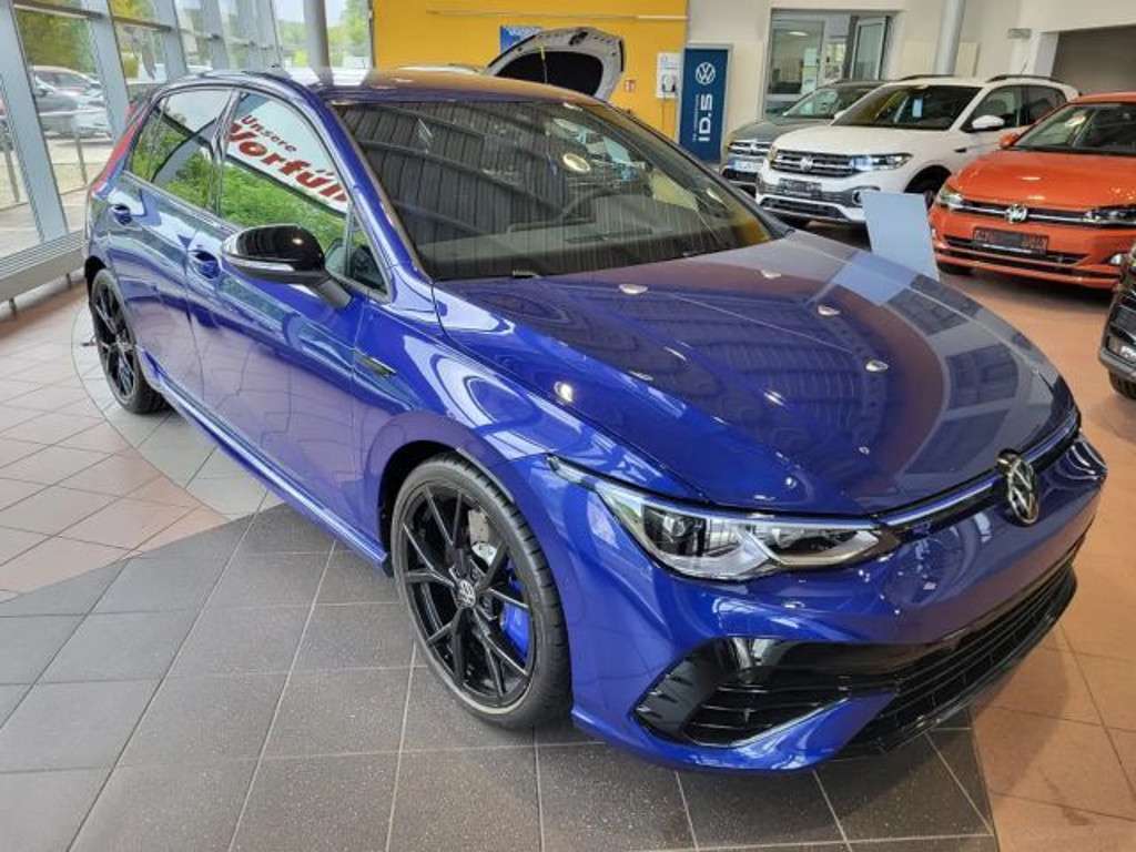 Volkswagen Golf 2024 Benzine