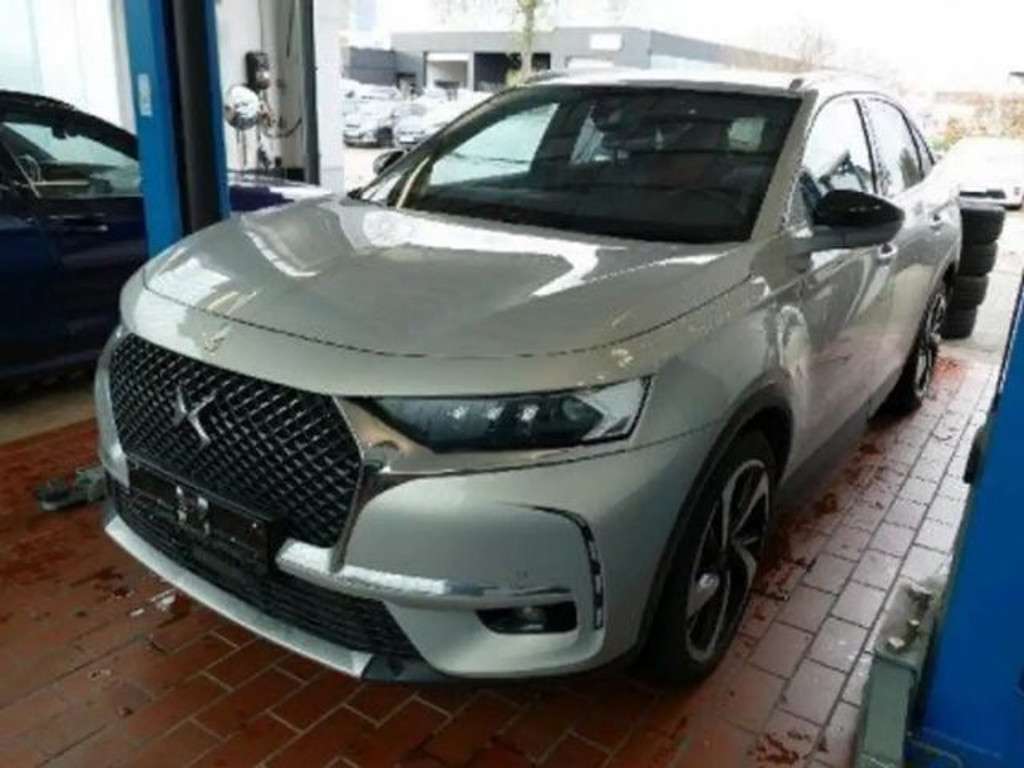 DS DS 7 Crossback 2022 Hybride Benzine