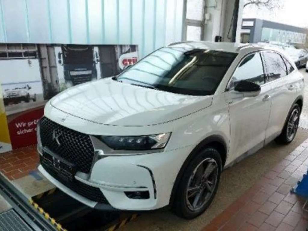 DS DS 7 Crossback 2022 Hybride Benzine