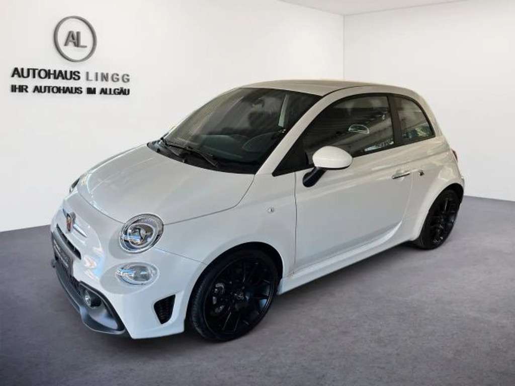 Abarth 595 2023 Benzine
