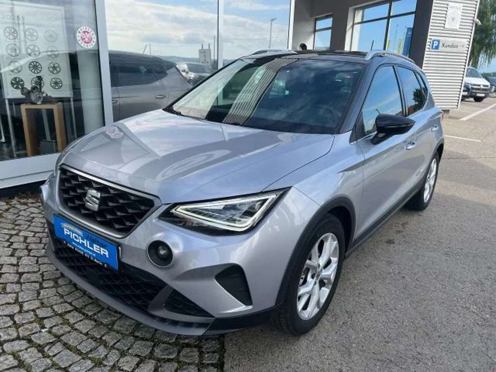 Seat Arona 2023 Benzine