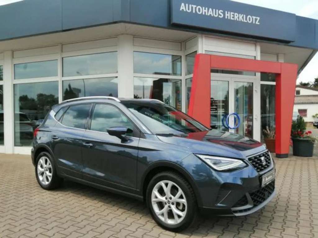 Seat Arona 2023 Benzine