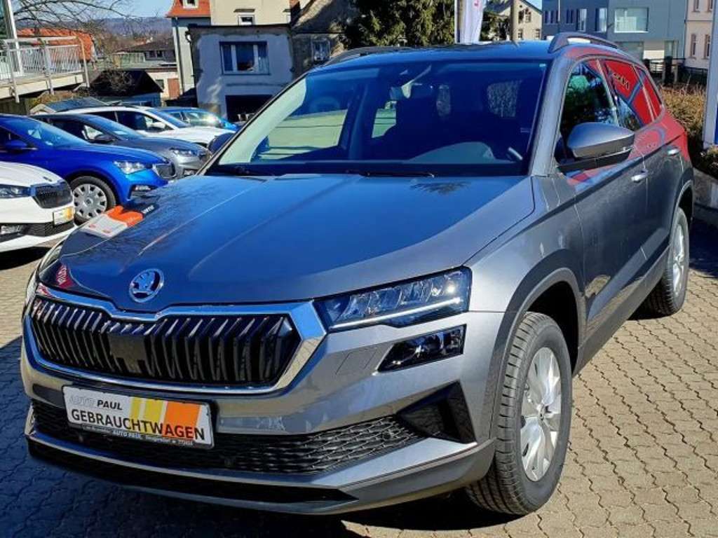 Skoda Karoq 2025 Benzine