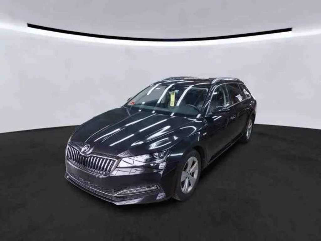 Skoda Superb 2021 Benzine