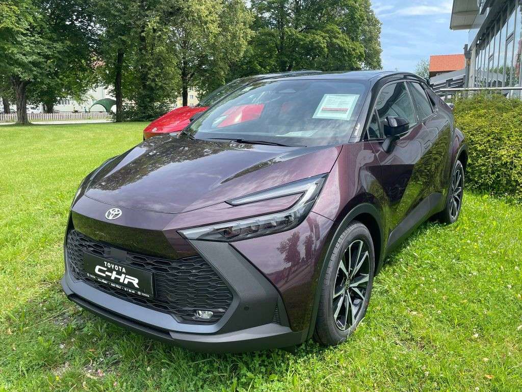 Toyota C-HR 2024 Hybride Benzine