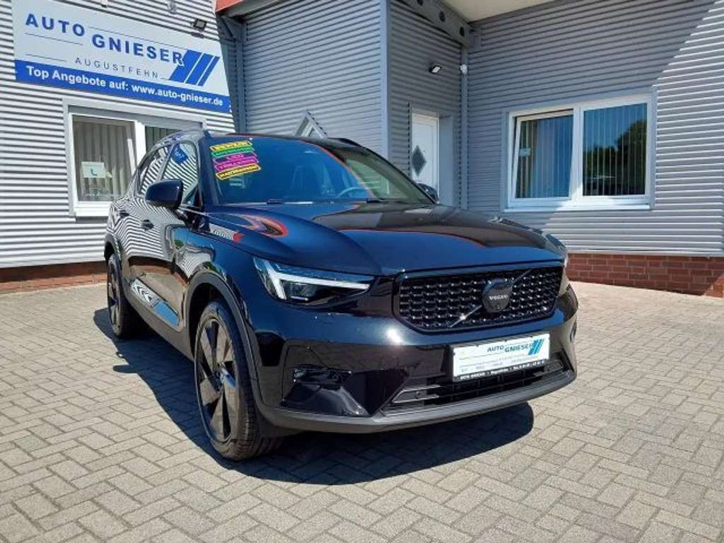 Volvo XC40 2025 Benzine
