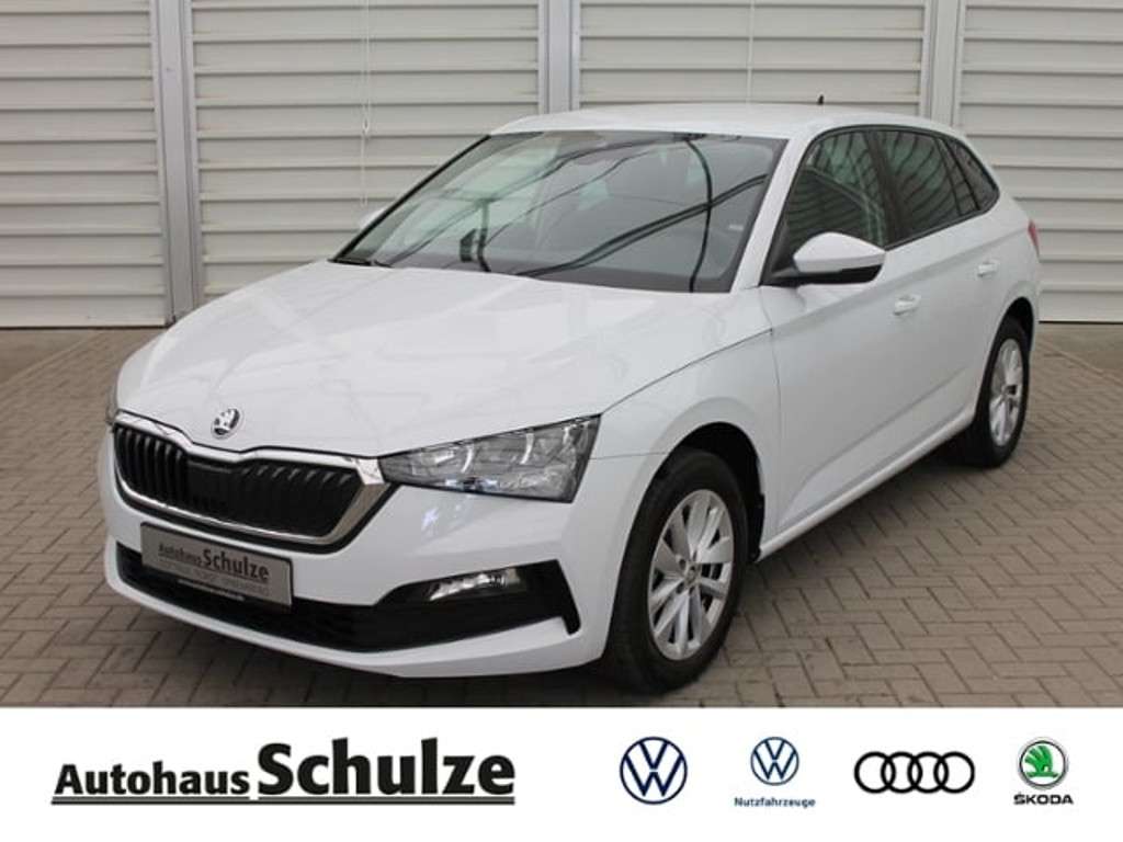 Skoda Scala 2024 Benzine