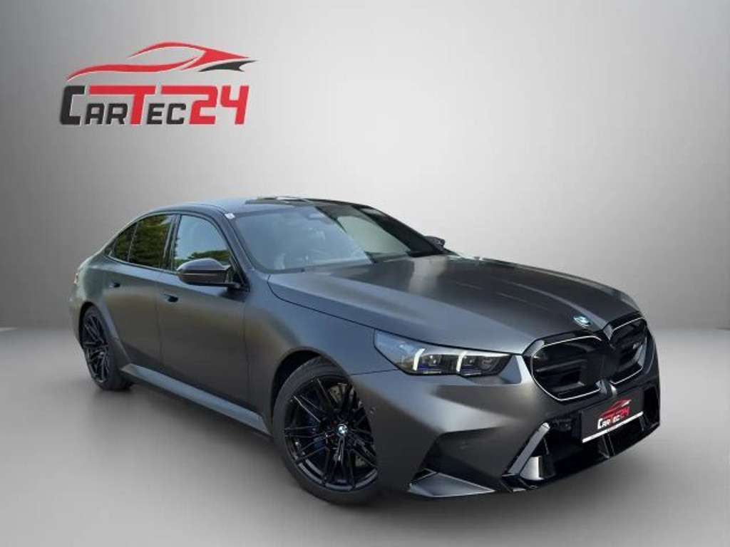 BMW M5 2025 Hybride Benzine
