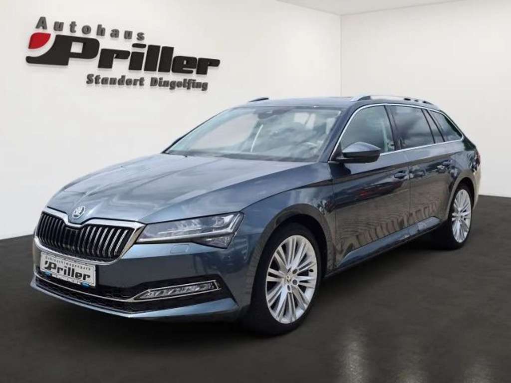 Skoda Superb 2022 Benzine