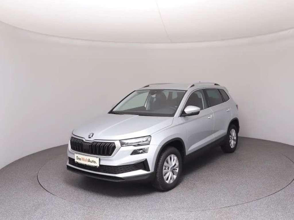 Skoda Karoq 2025 Benzine