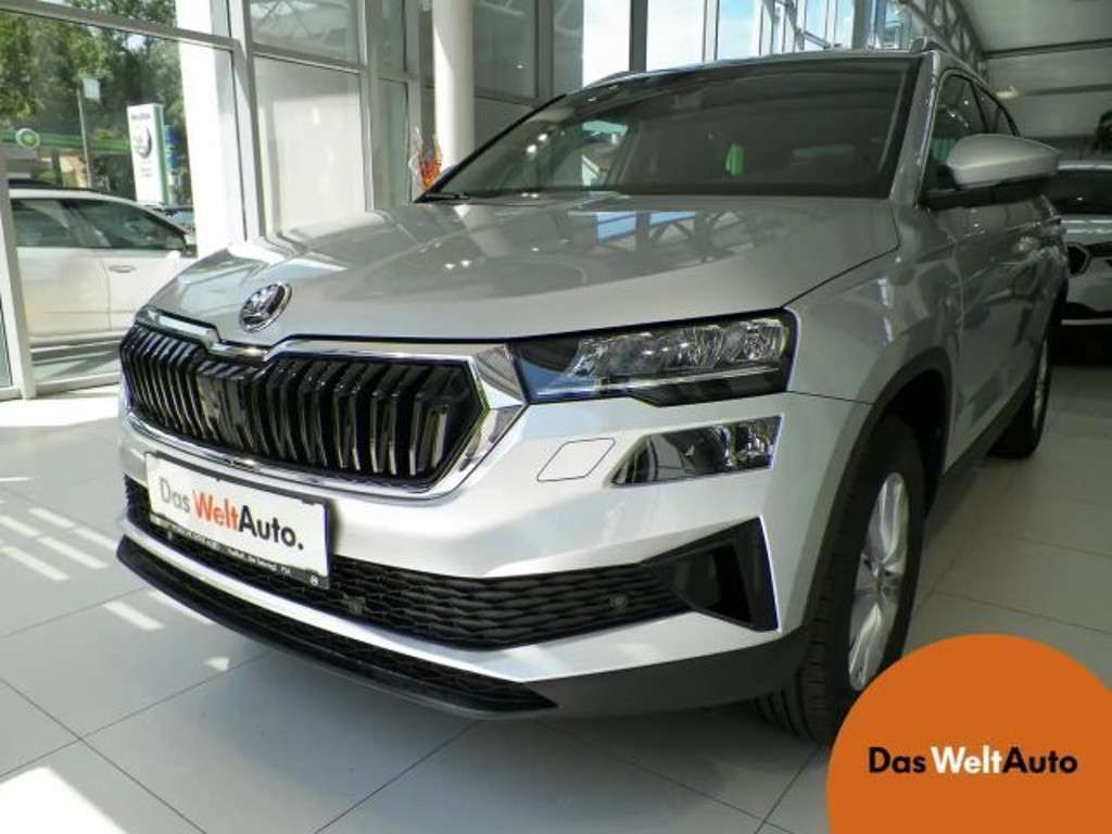 Skoda Karoq 2025 Benzine