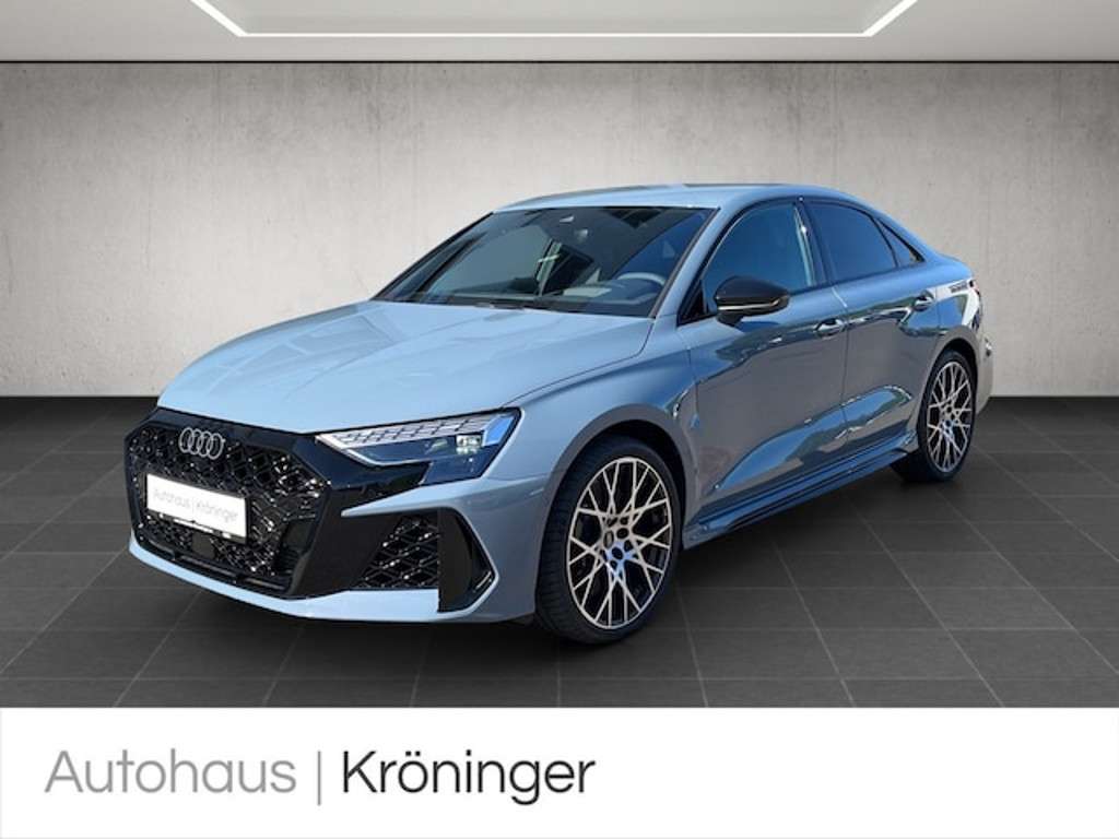 Audi RS3 2025 Benzine
