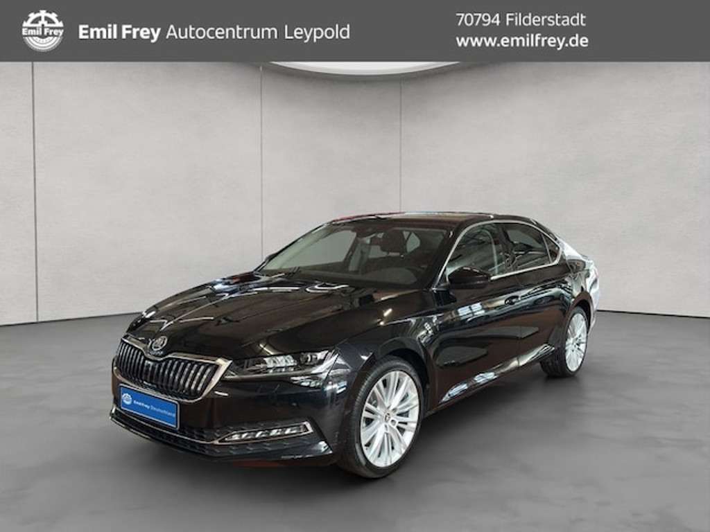Skoda Superb 2022 Benzine