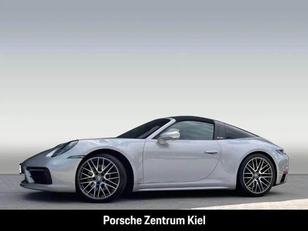 Porsche 992 2022 Benzine