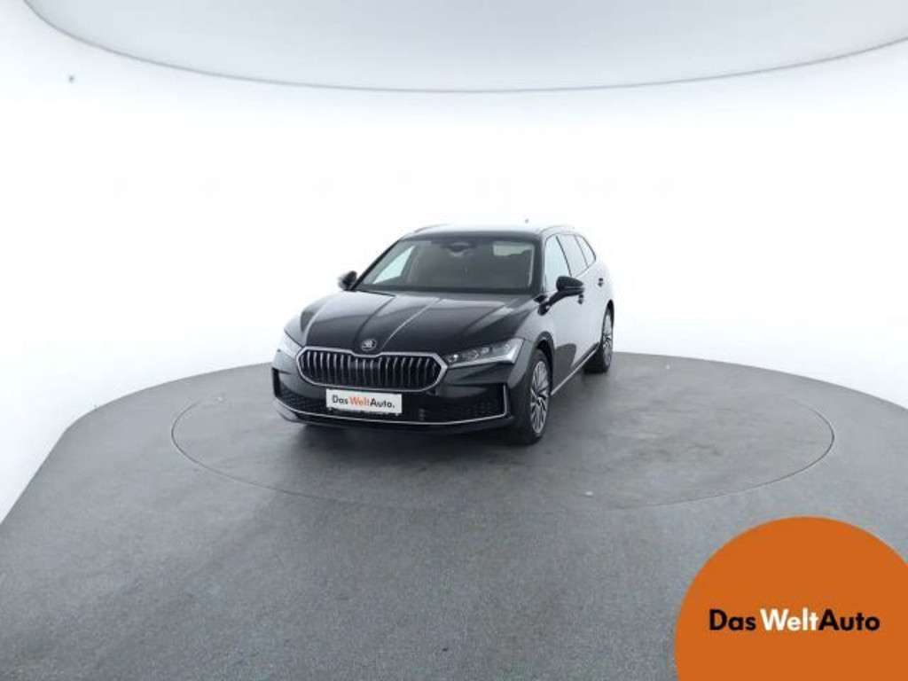 Skoda Superb 2025 Hybride Benzine