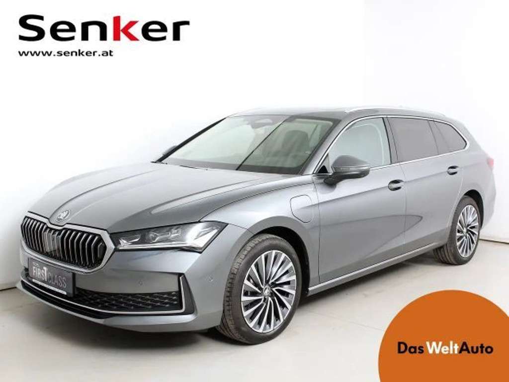Skoda Superb 2025 Hybride Benzine