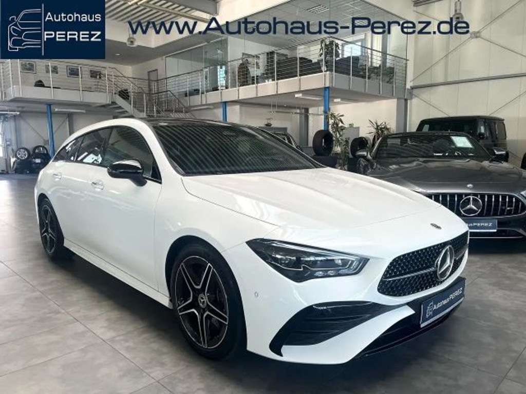 Mercedes-Benz CLA-Klasse 2023 Benzine