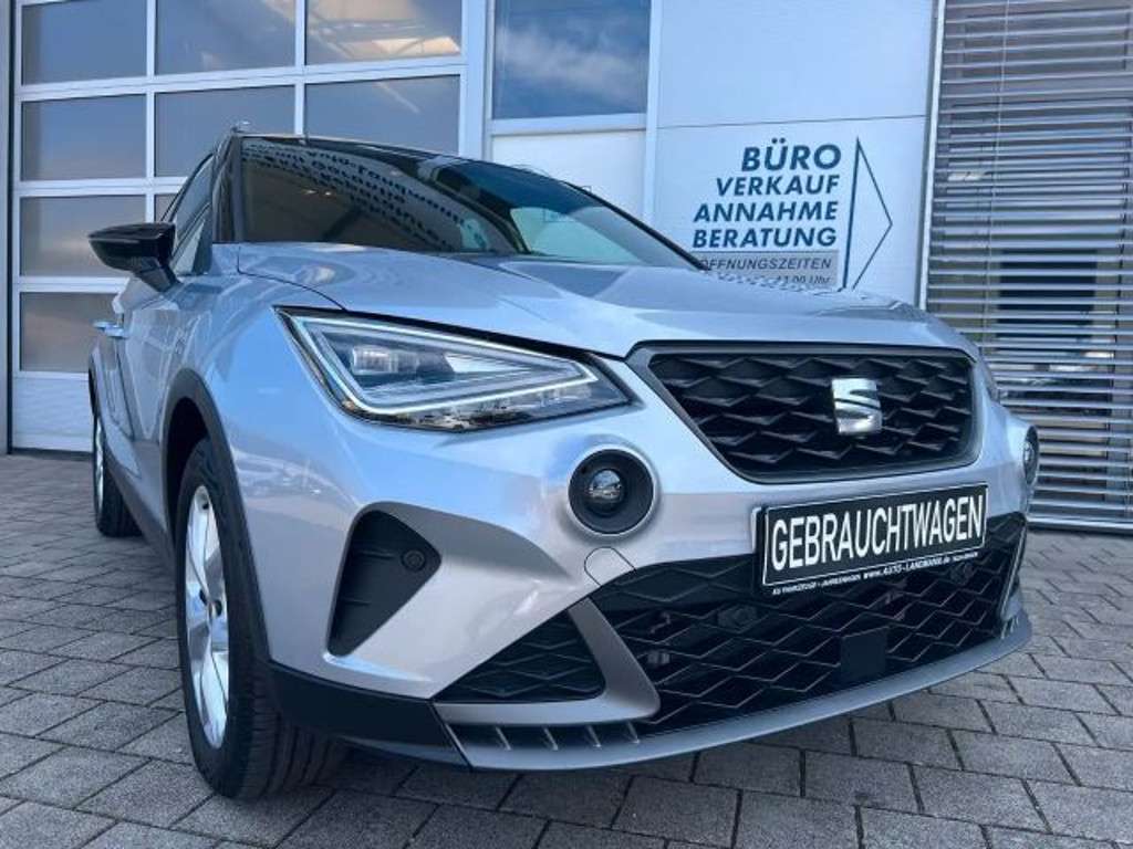 Seat Arona 2024 Benzine