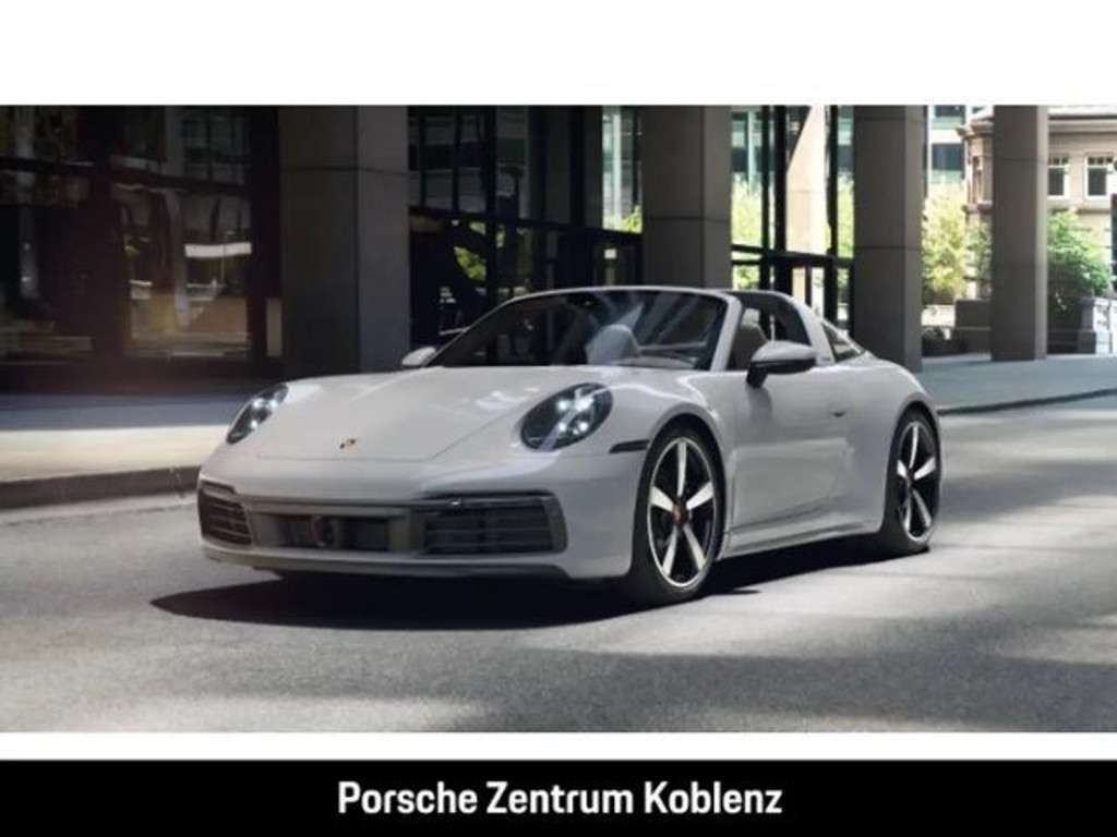 Porsche 992 2023 Benzine