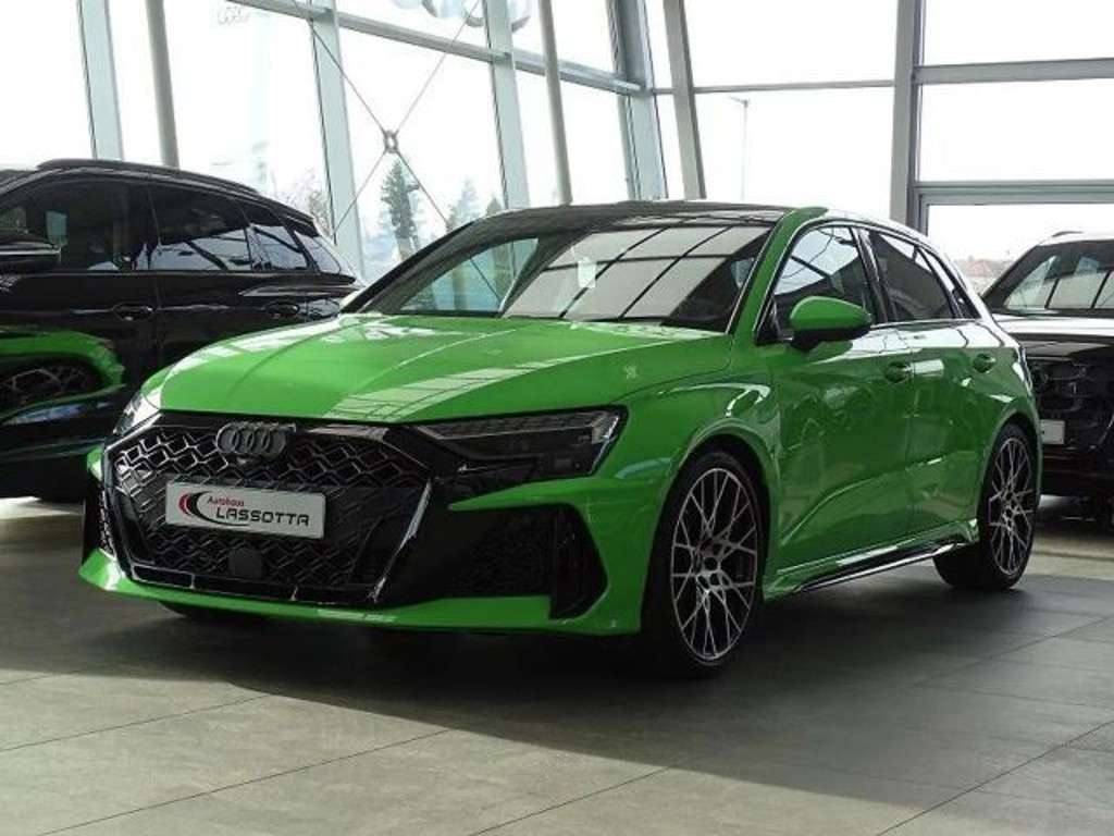 Audi RS3 2025 Benzine