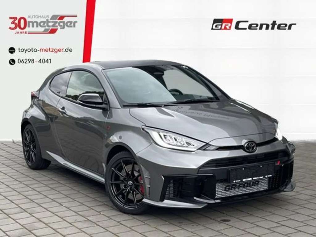 Toyota Yaris 2024 Benzine