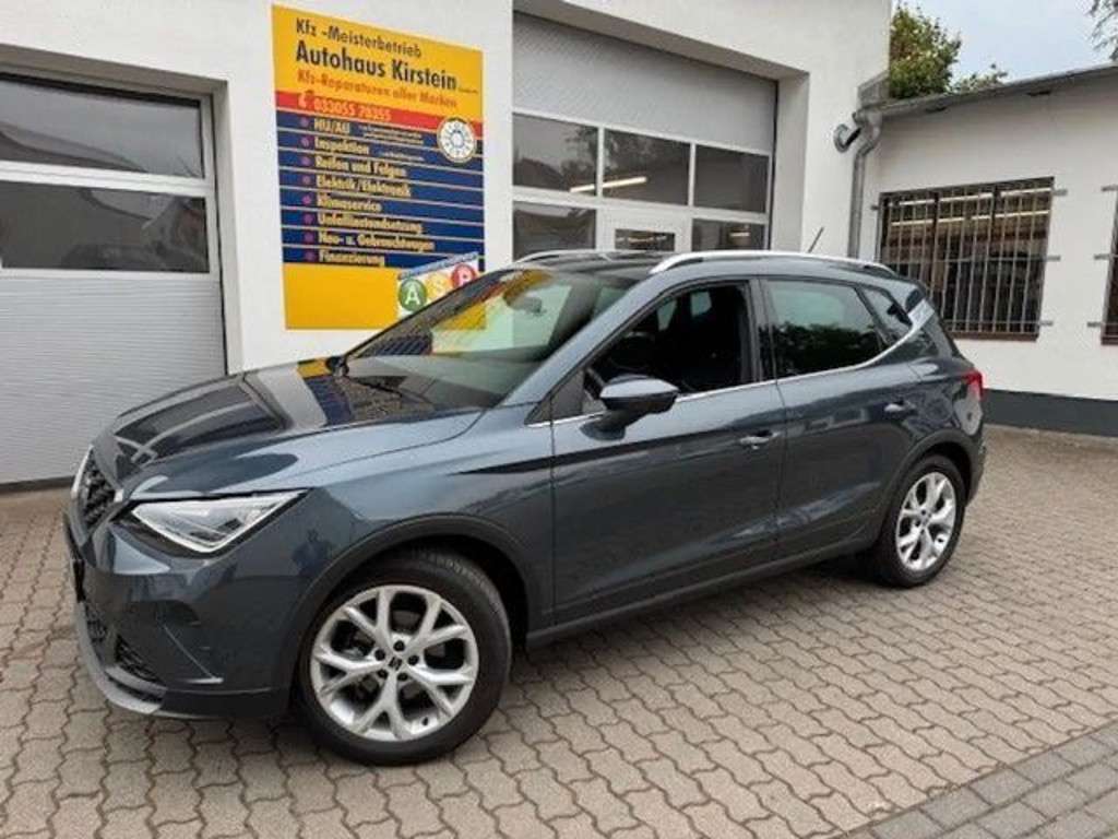 Seat Arona 2023 Benzine