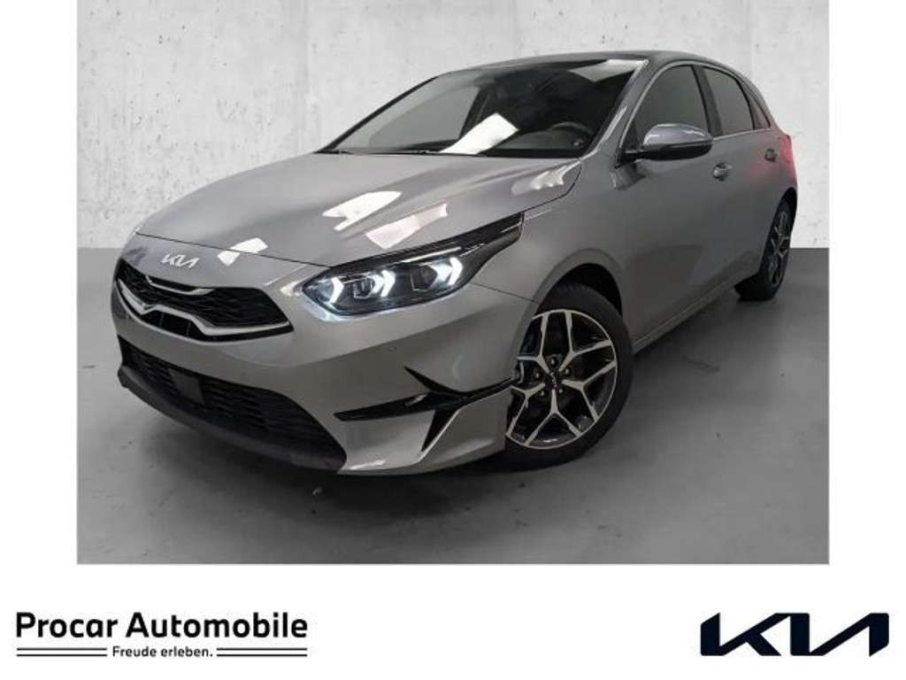 Kia Ceed 2025 Benzine