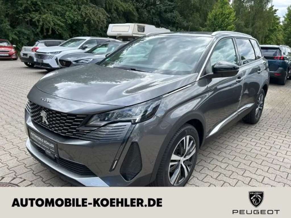 Peugeot 5008 2023 Benzine