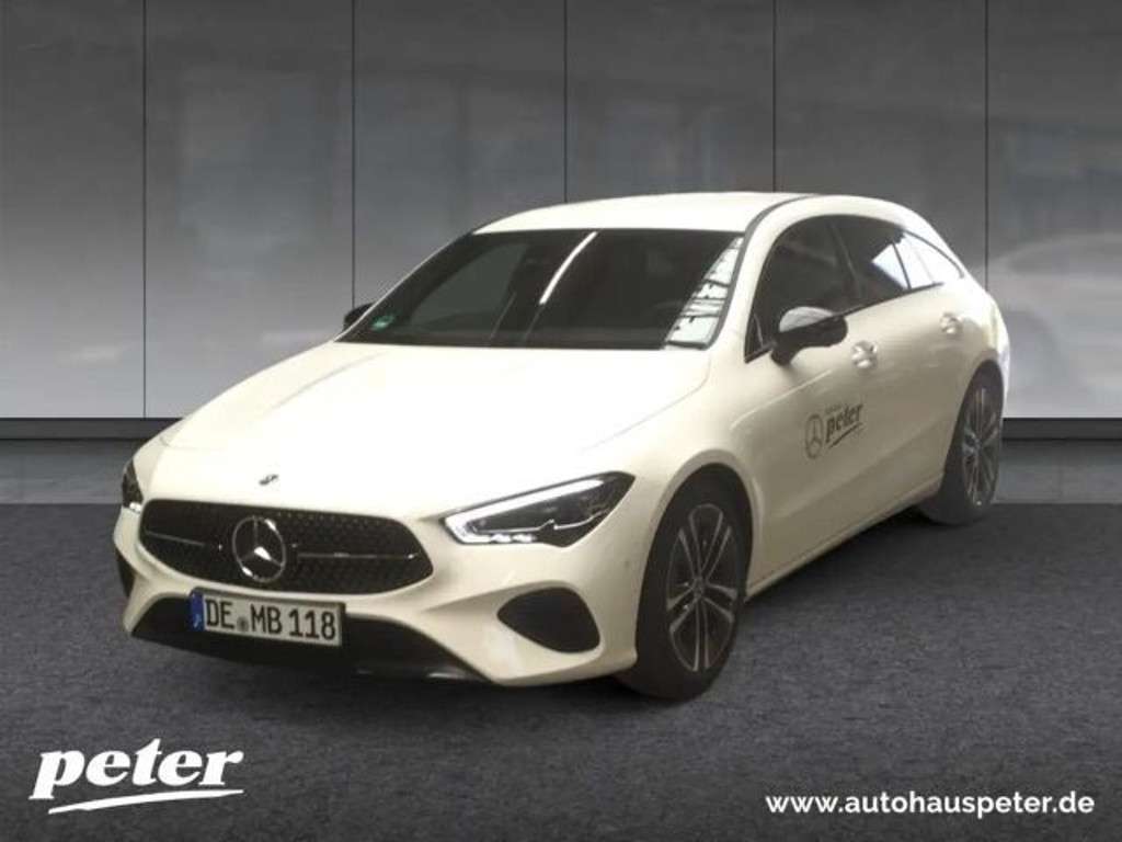 Mercedes-Benz CLA-Klasse 2025 Benzine