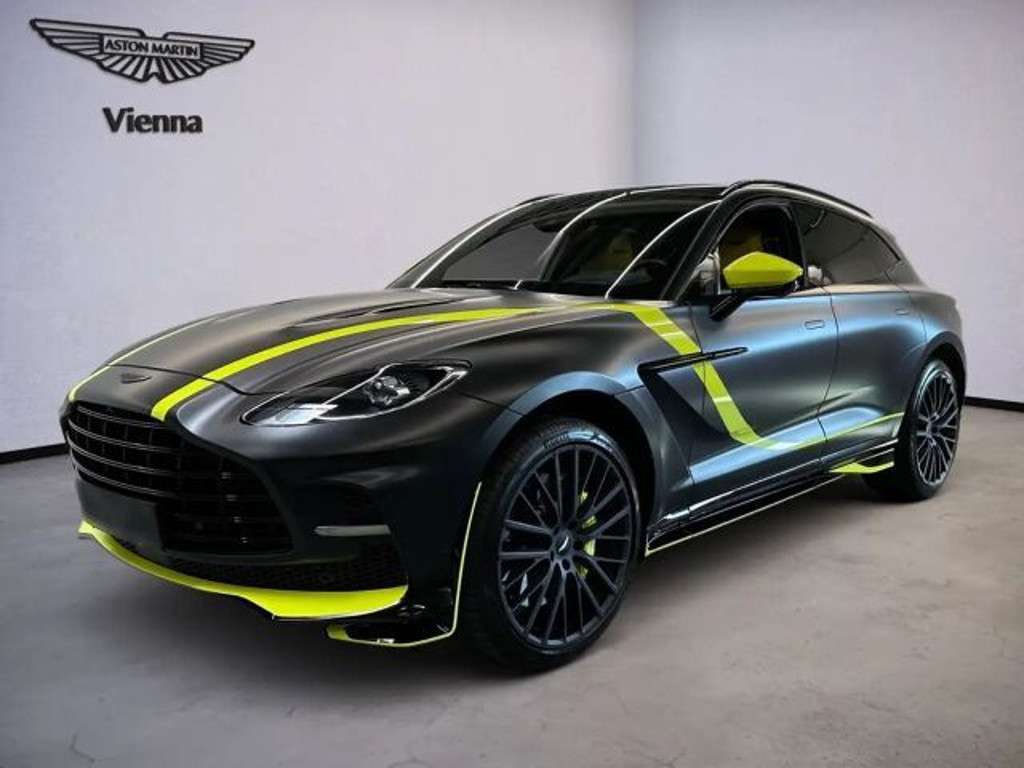 Aston Martin DBX 2023 Benzine
