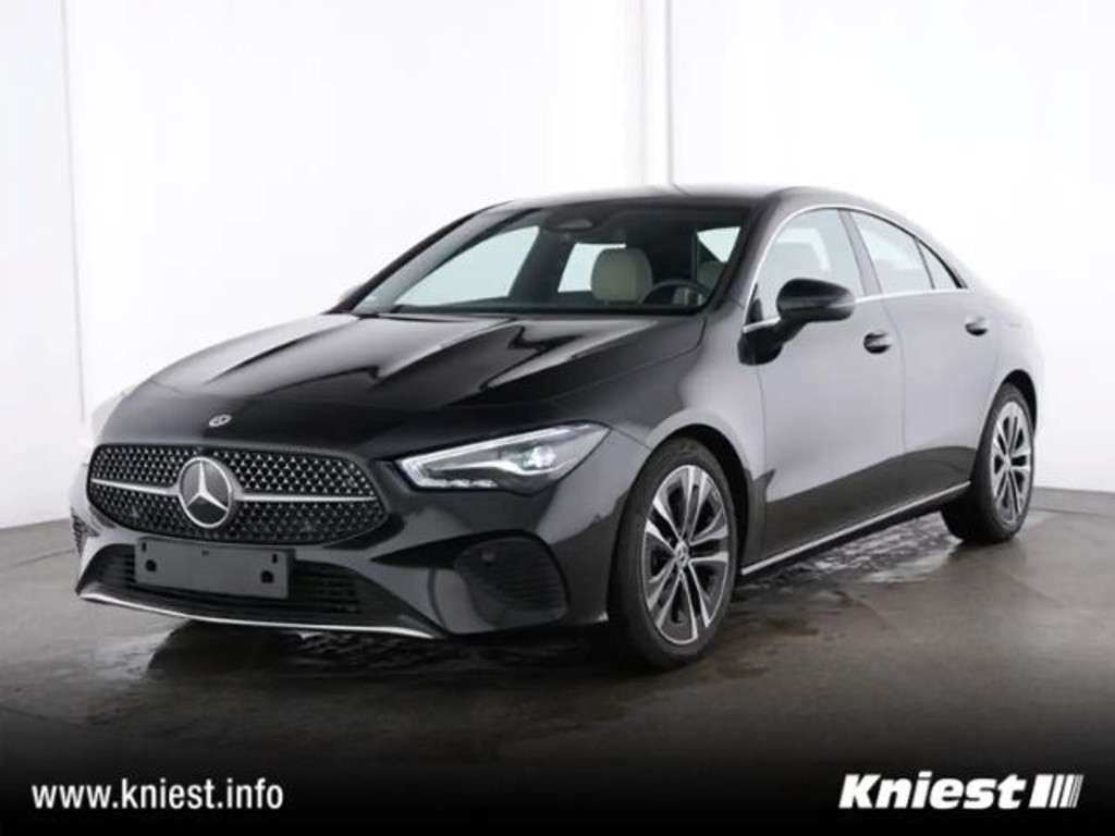 Mercedes-Benz CLA-Klasse 2024 Benzine