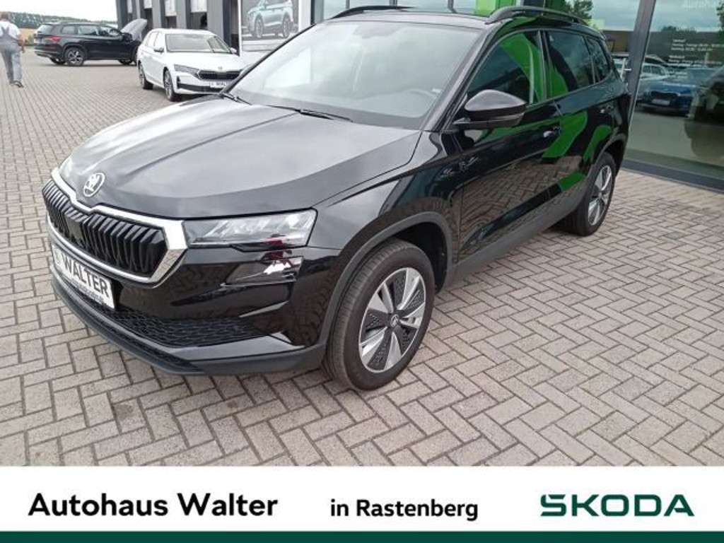 Skoda Karoq 2023 Benzine