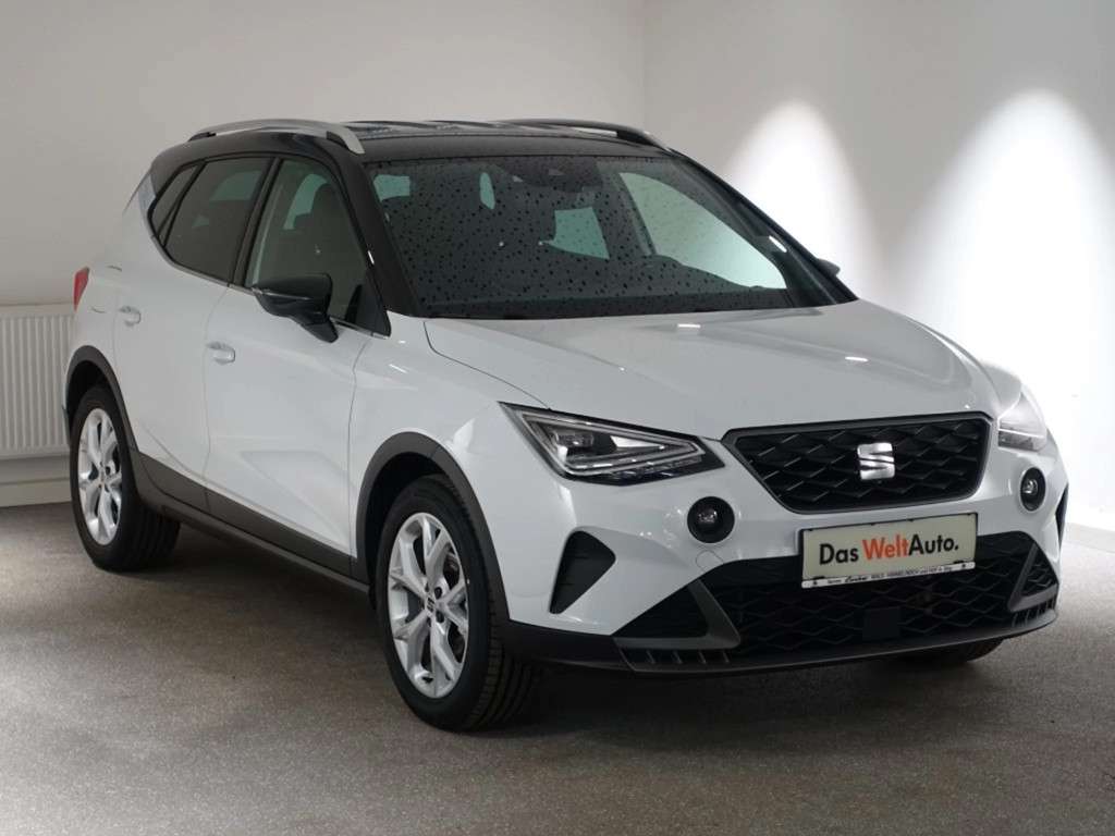 Seat Arona 2023 Benzine