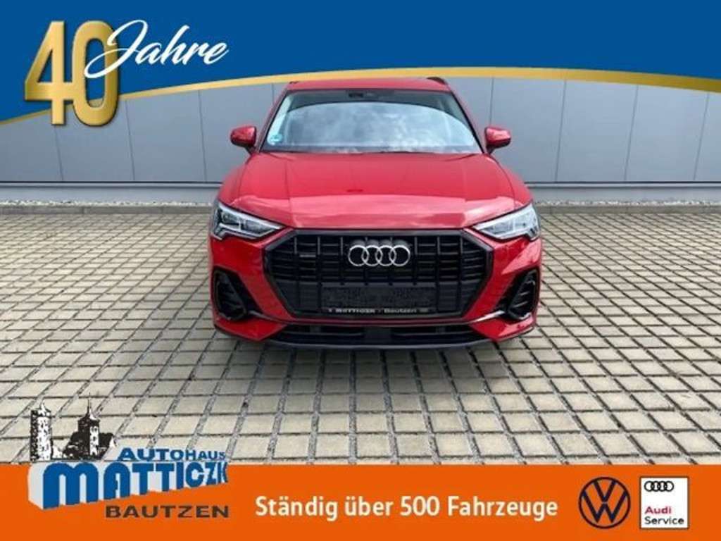 Audi Q3 2024 Benzine