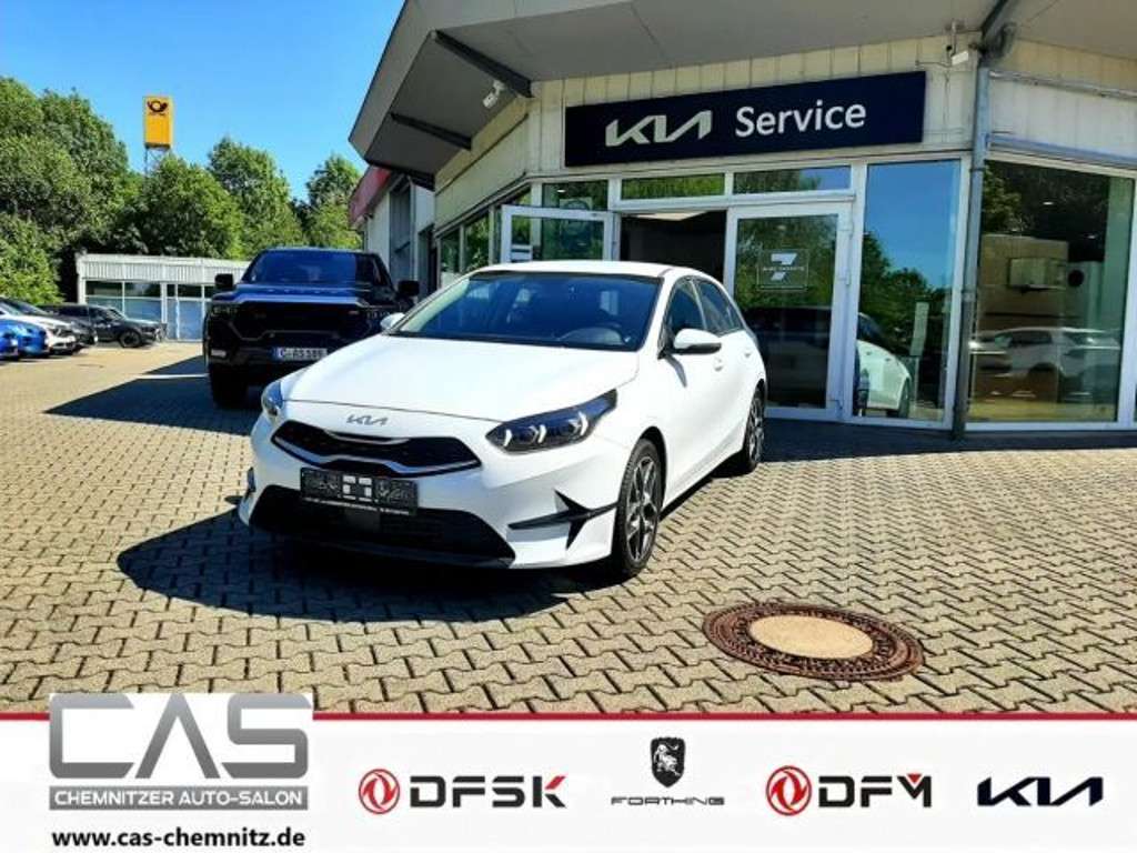 Kia Ceed 2024 Benzine