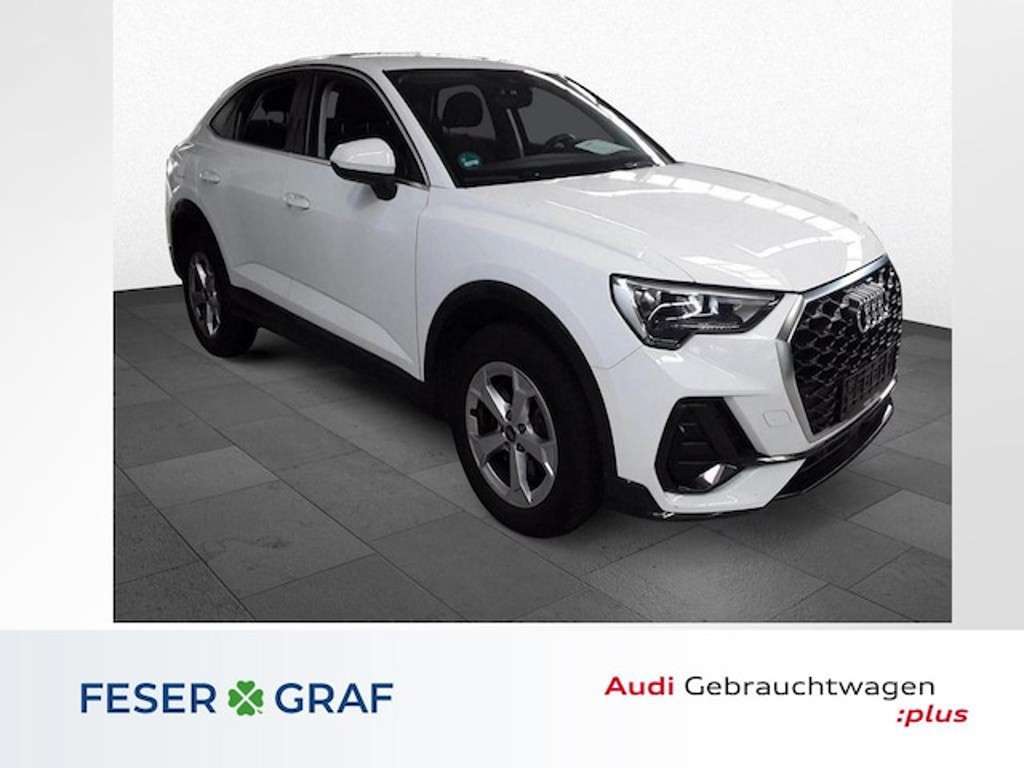 Audi Q3 2022 Hybride Benzine
