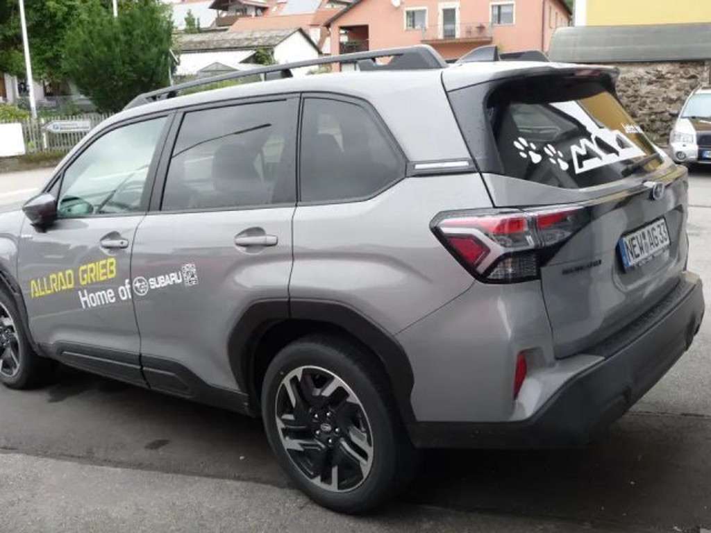 Subaru Forester 2025 Hybride Benzine