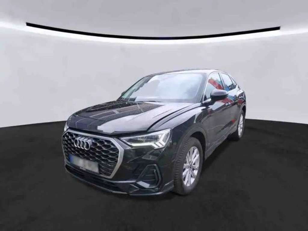 Audi Q3 2024 Benzine