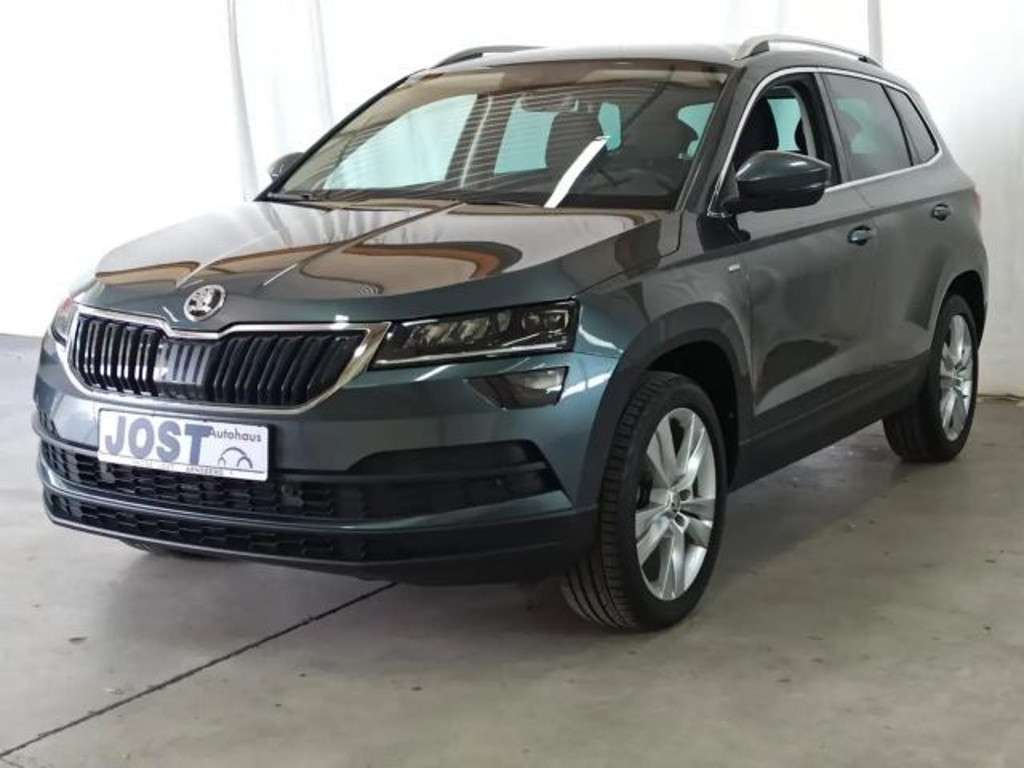 Skoda Karoq 2021 Benzine