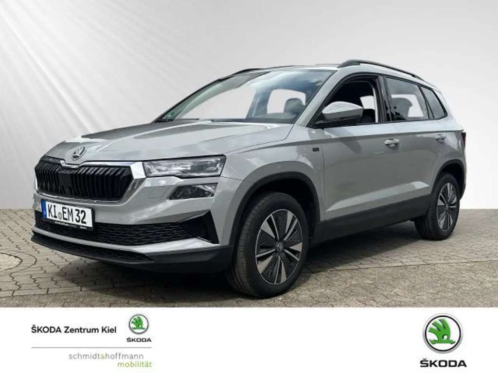 Skoda Karoq 2025 Benzine