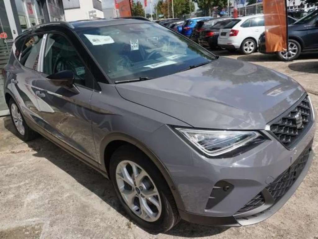 Seat Arona 2025 Benzine