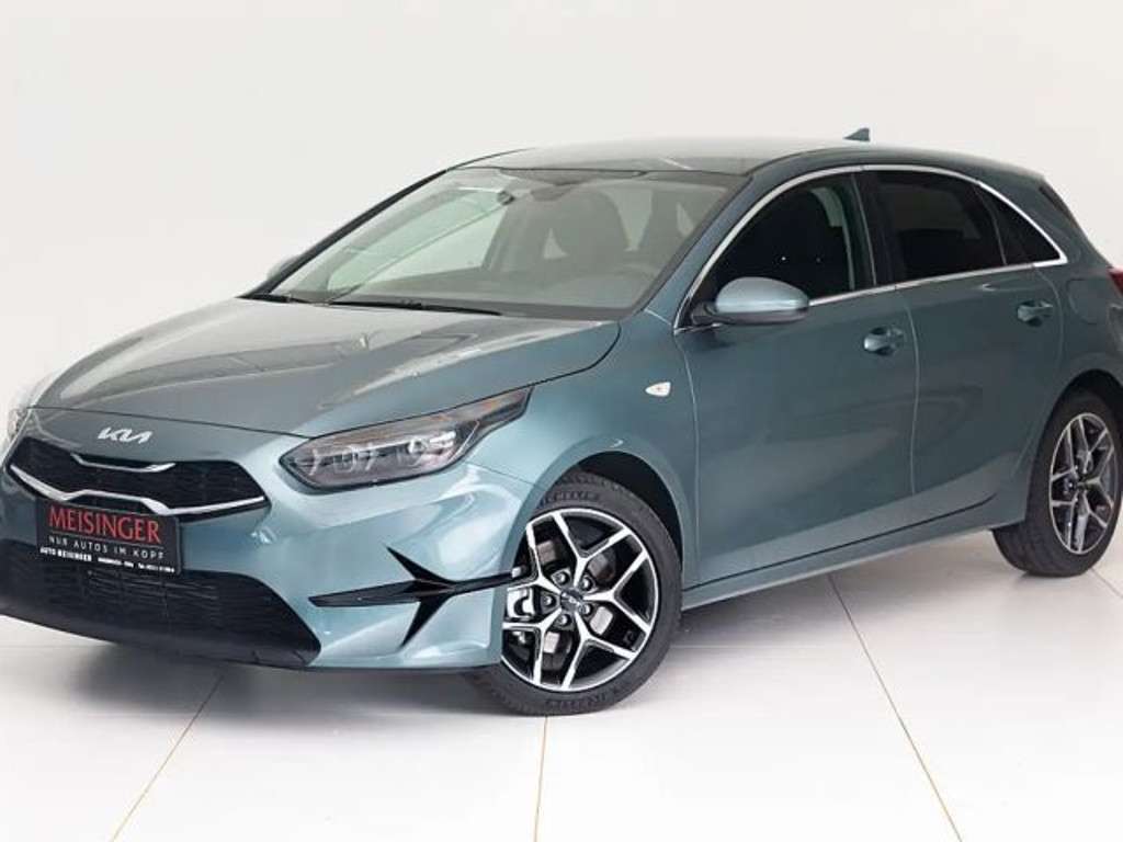 Kia Ceed 2024 Benzine