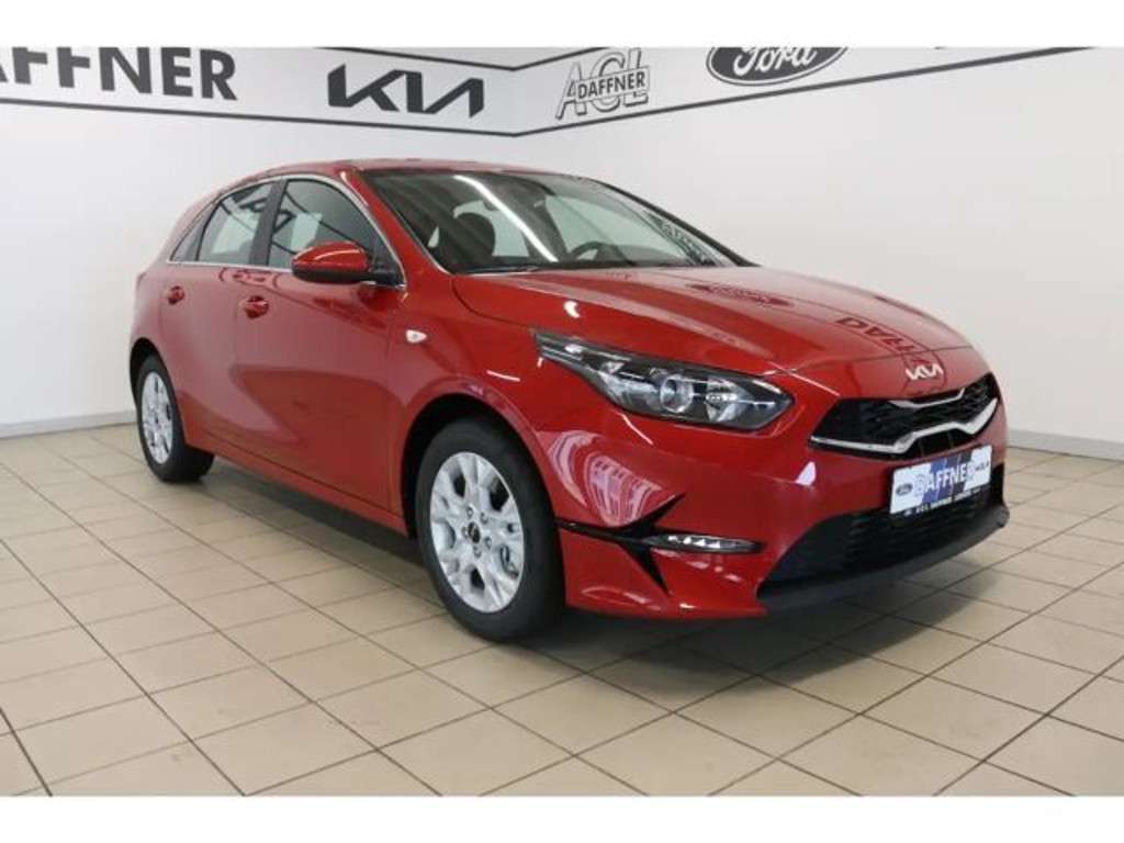 Kia Ceed 2025 Benzine