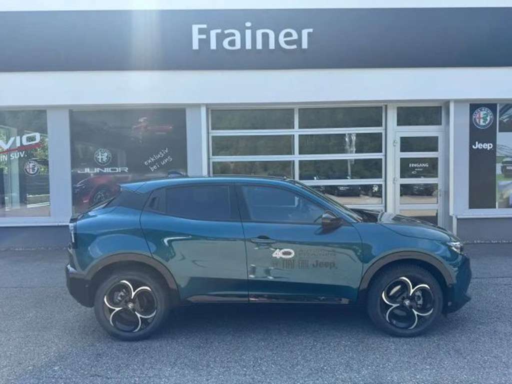 Alfa Romeo Junior 2024 Benzine